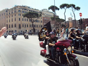 harley riders with flag in Rome