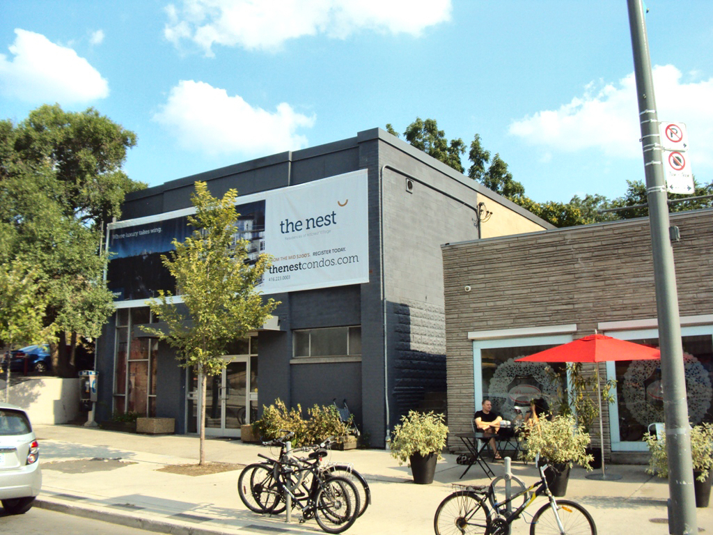 Buildings next to KFC.
