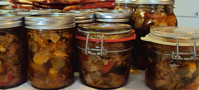 Jars of giardiniera.