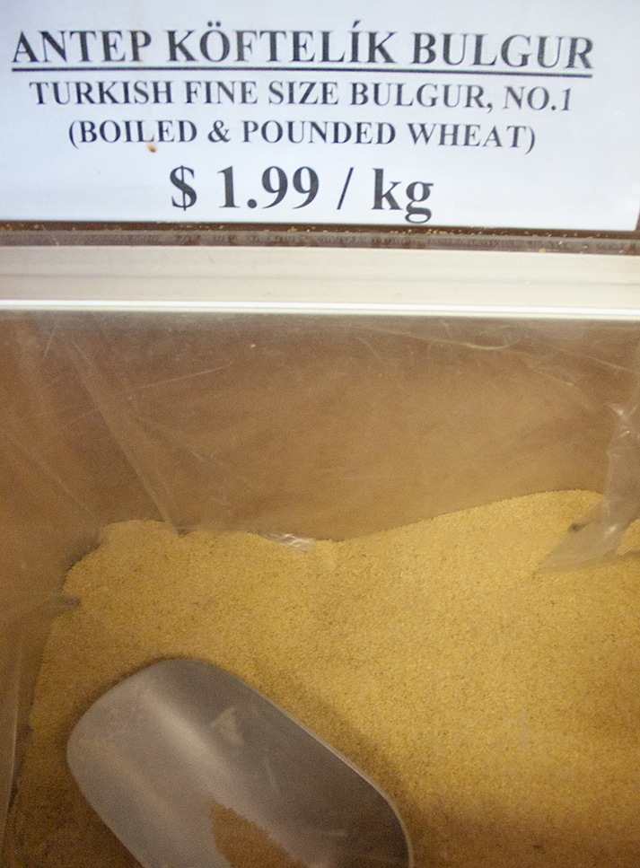 Bulgar in bin.