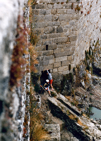The secret tunnel to the beach at Saint-Malo.