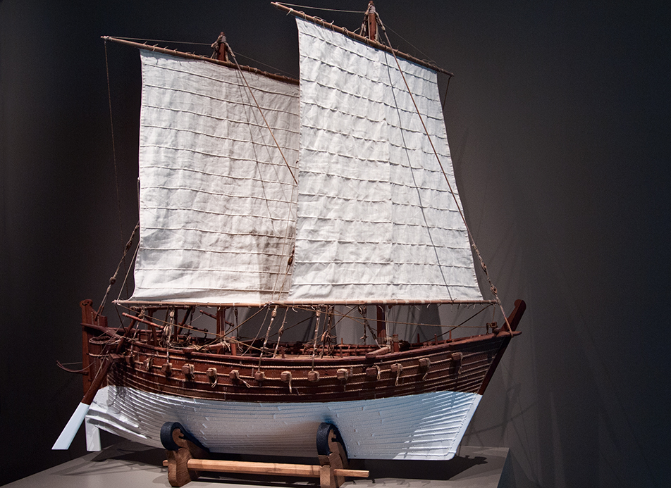 Model of dhow at Aga Kahn museum.