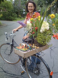Suzanne on produce-loaded bike.