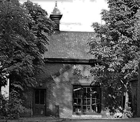 Coach House Press, Toronto.