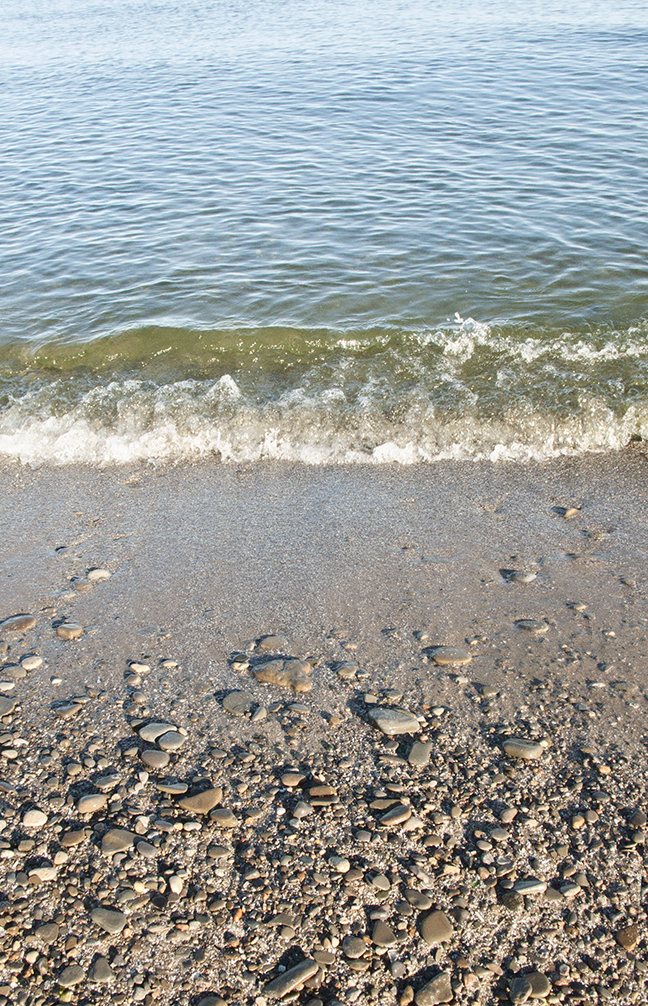 Water's edge at Marie Curtis beach.