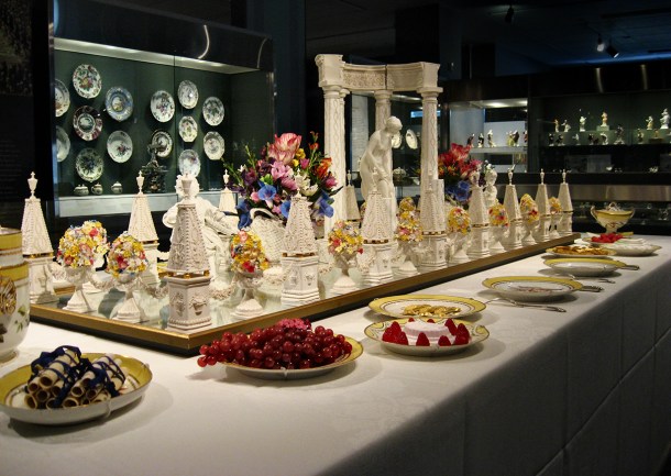 Full Bishop's Table Setting at the Gardiner Museum.