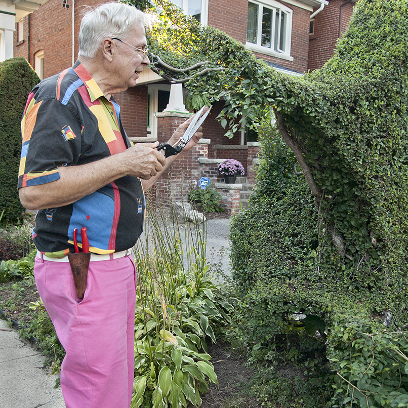 Tree artist and topiary.