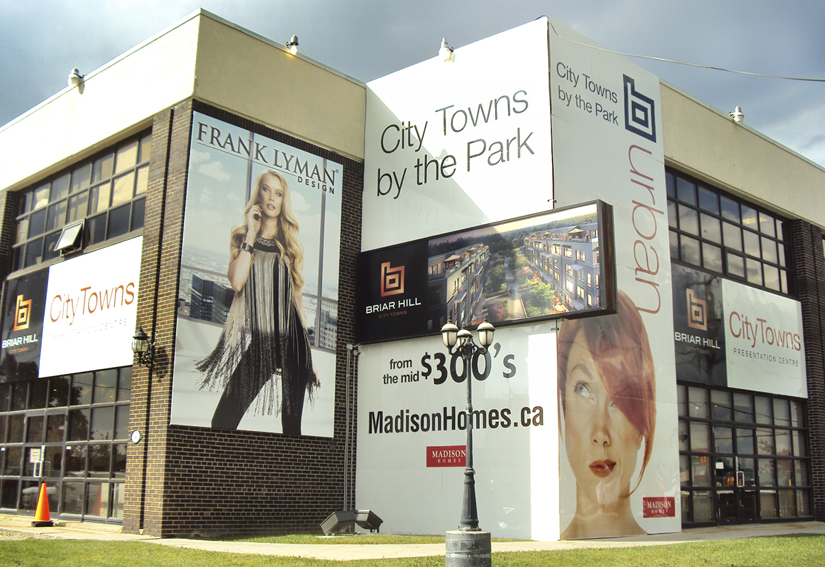 Homes by the Park signs.