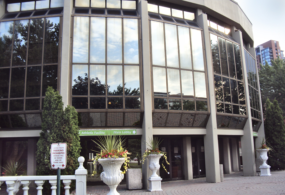 Columbus Centre exterior.